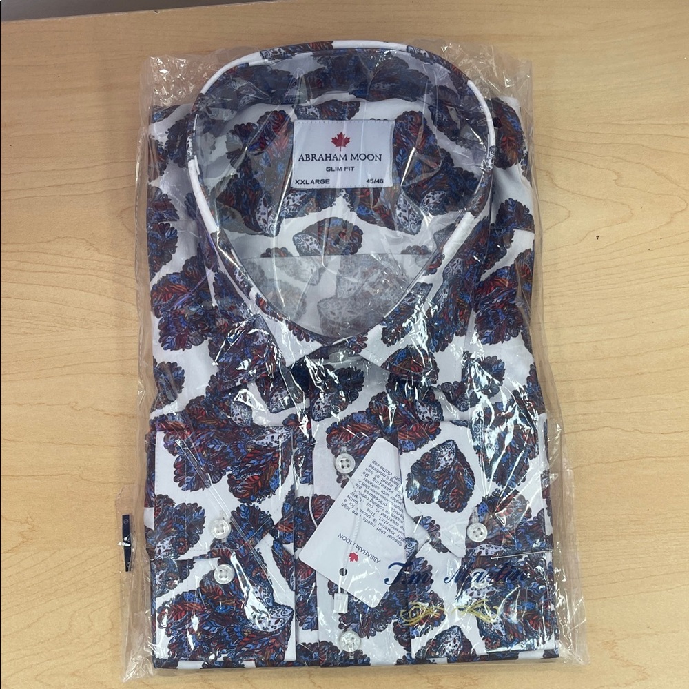 Men's White and Blue Patterned Shirt